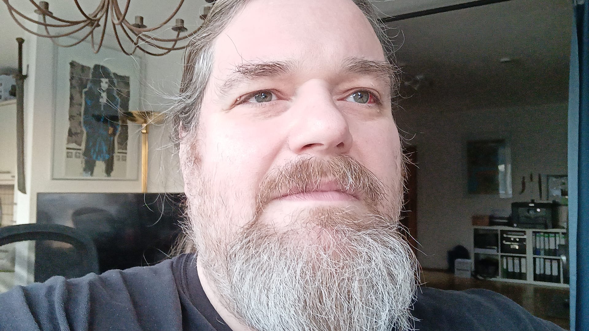 Ein Mausebär ist ein guter Trainer - denkt er